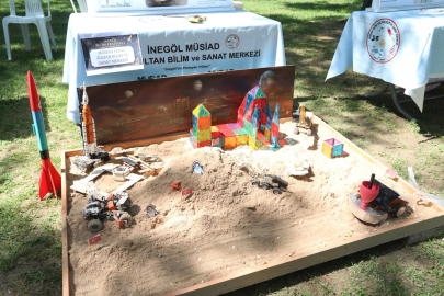 İnegöl’de Tübitak 4006-C Bilim Festivali Gerçekleştirildi