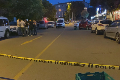 Parkta oturan gruba silahlı saldırı düzenlendi! Çok sayıda yaralı var...