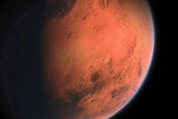 Mars zemininde garip maddeler görüntülendi