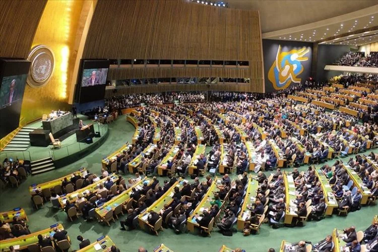78 yıllık BM Genel Kurulu'nun tarihi kararları ve ilginç anları