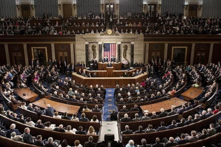 ABD Senatosunda Ukrayna ve İsrail'e yardım paketinin oylanmasının önü açıldı
