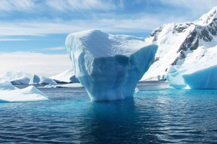 Antarktika'da Tuz Gölü büyüklüğünde buzdağı koptu