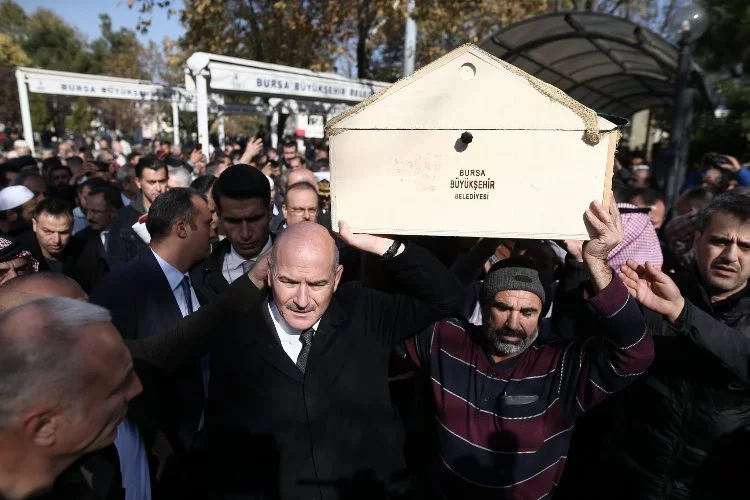 Bakan Soylu Bursa'da cenaze namazı sonrası konuştu