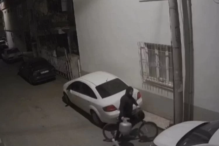 Bisiklet ve tüp hırsızlığı kameralarda