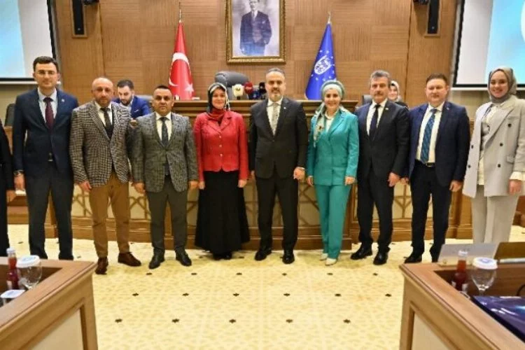 Bursa Büyükşehir Belediye Meclisinde 'aday' adaylığı istifaları!