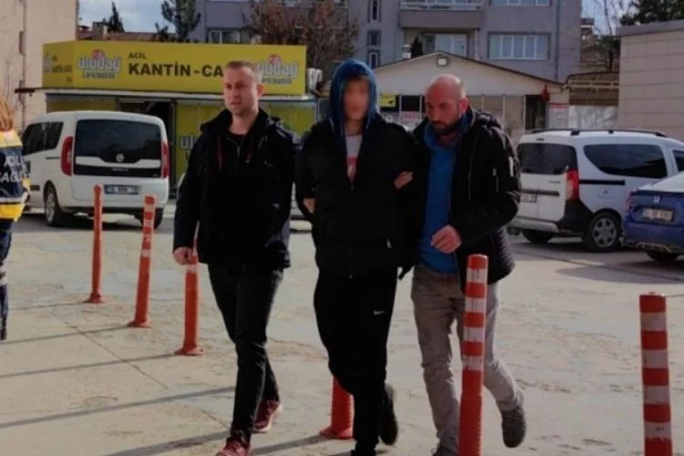 Bursa'da 2 kişiyi bıçaklayıp kaçan şahıs tutuklandı