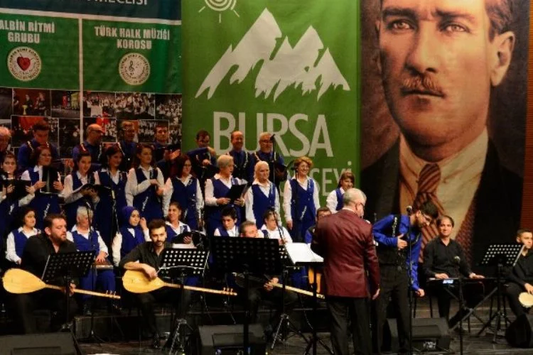 Bursa'da "3 Aralık Dünya Engelliler Farkındalık Günü Özel Konseri" düzenlendi