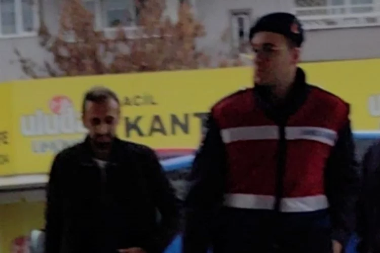 Bursa'da Atatürk'e hakaretten tutuklandı