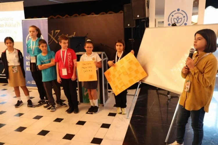 Bursa'da çocuklar hayvan hakları için çalıştay düzenledi
