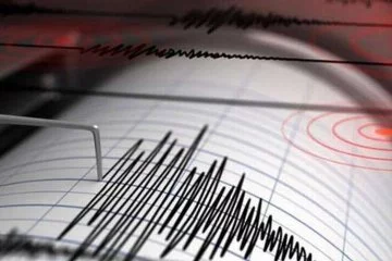 Antalya'da deprem oldu