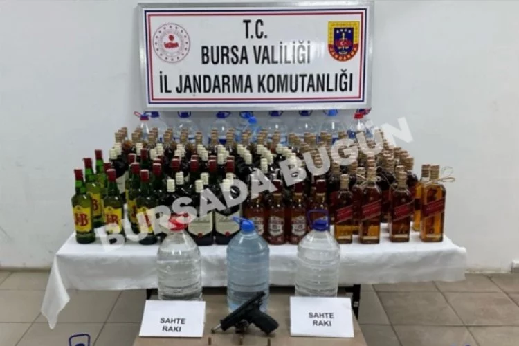 Bursa'da kaçak ve sahte alkol operasyonu!