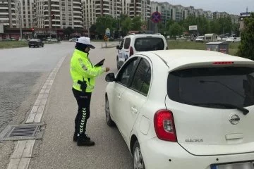 Bursa'da kurallara uymayan 8 bin 61 sürücüye ceza