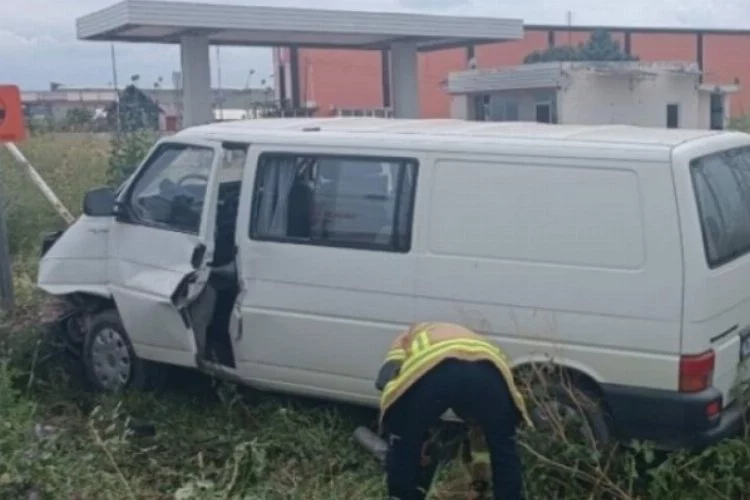 Bursa'da şarampole düşen kamyonette 1 kişi hayatını kaybetti
