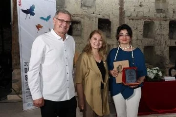 Bursa Yazın ve Sanat Derneği Şiir Onur Ödülü Ayten Mutlu'ya verildi