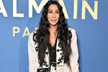 Cher: Kendimden genç erkeklerle çıkıyorum çünkü kendi yaşımdaki herkes ölü