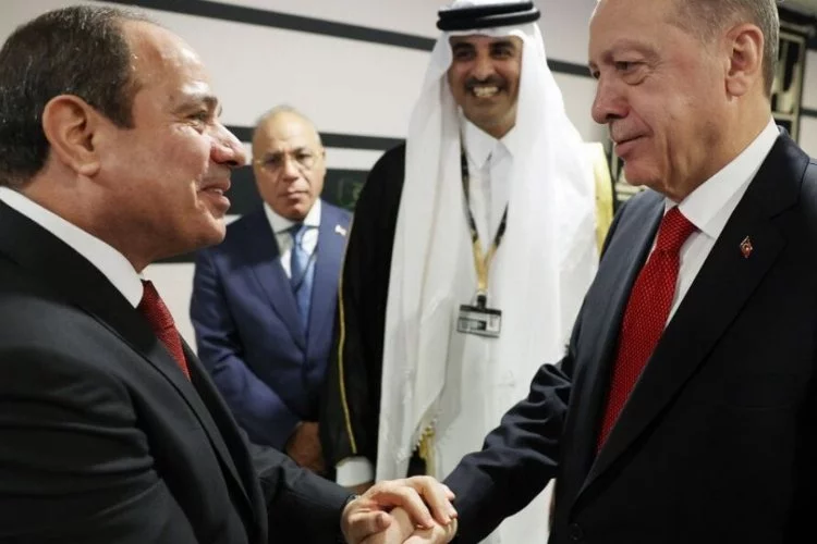 Cumhurbaşkanı Erdoğan'dan 12 yıl sonra Mısır'a ziyaret