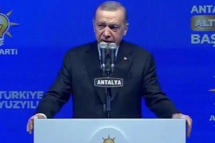 Erdoğan'dan gündem yaratacak 'hançer' çıkışı: "Özgür efendi dikkat etsin! Bay Kemal'le de anlaşamıyorduk ama..."