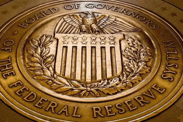 Fed tutanakları, enflasyon düşene kadar faiz artırımlarının süreceğinin sinyalini verdi