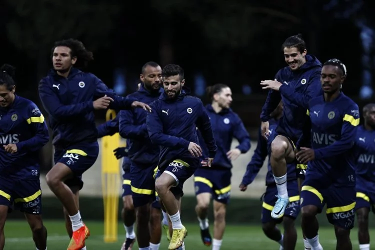 Fenerbahçe'de 5 futbolcu sakatlıklarını atlattı