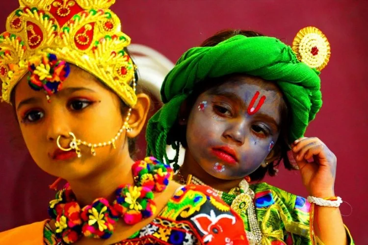 Hindistan'da Janmashtami festivali kutlamaları başladı