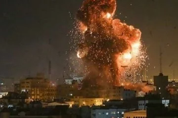 İsrail, Refah'a hava saldırısı başlattı