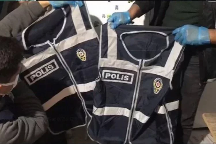 İzmir'de doktor, kendisini arayan sahte polisi kayda aldı