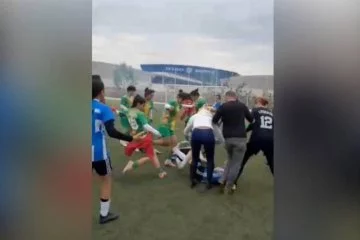 Kadınlar Futbol 3. Ligi'ndeki maçta 7 oyuncu yaralandı