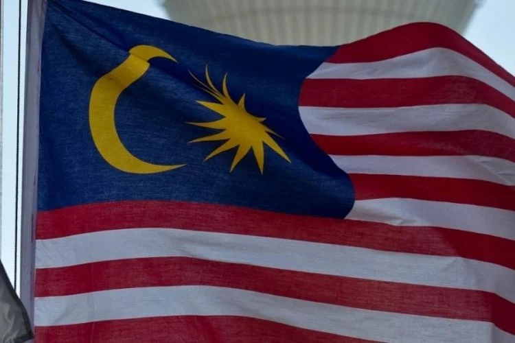 Malezya, İsrail'in saldırılarını kınadı
