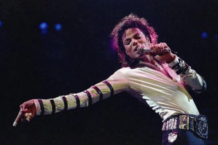 Michael Jackson'ın hayatı beyaz perdeye taşınıyor