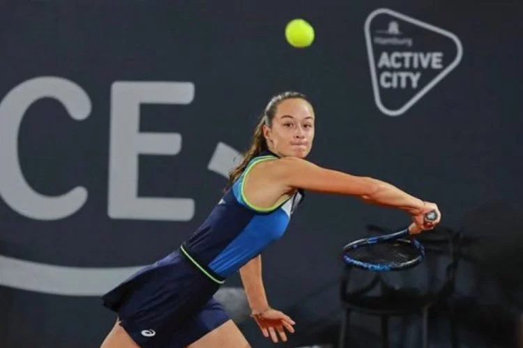 Milli tenisçi Zeynep Sönmez, ilk kez bir WTA turnuvasında finale yükseldi