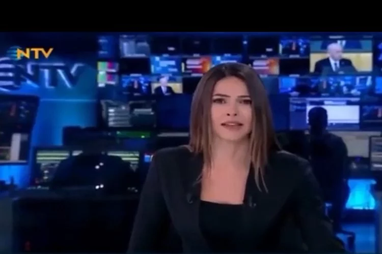 NTV spikeri depreme canlı yayında yakalandı