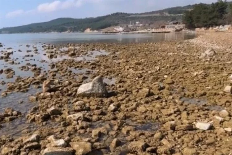 Saros Körfezi'nde deniz suyu çekildi