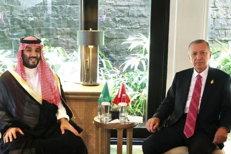 Suudi Arabistan Veliaht Prensi'yle Erdoğan görüştü