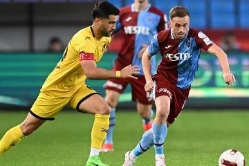 Trabzonspor, İstanbulspor'u üç golle geçti