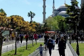 Turizm Bakanlığı açıkladı! İstanbul'a ilk 8 ayda 11.5 milyon yabancı akın etti